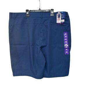 32 Degrees Cooler Stretch golf short, nwt!